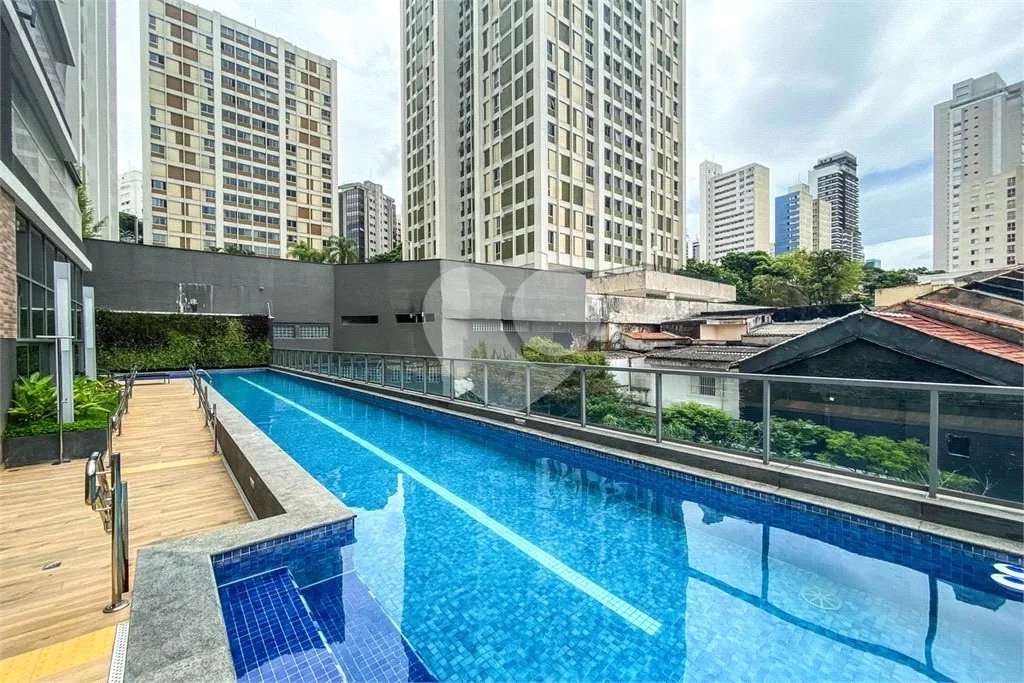Apartamento à venda na Vila Mariana. Localização espetacular!
