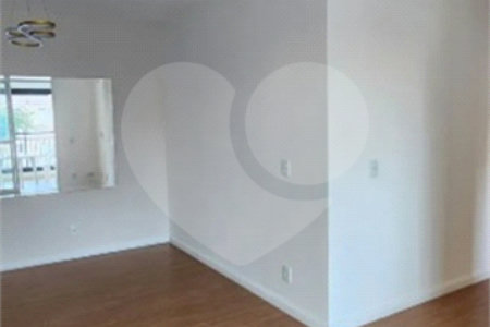 Apartamento Espaçoso com Varanda Gourmet e Lazer Completo!