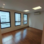 Sala comercial na Oscar Freire à venda Sala coml à venda na Oscar Freire OPORTUNIDADE Sala coml esquina. Rebouças