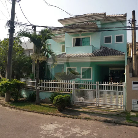 EXCLENTE CASA NO CONDOMINIO MANSÕES DA PRATA