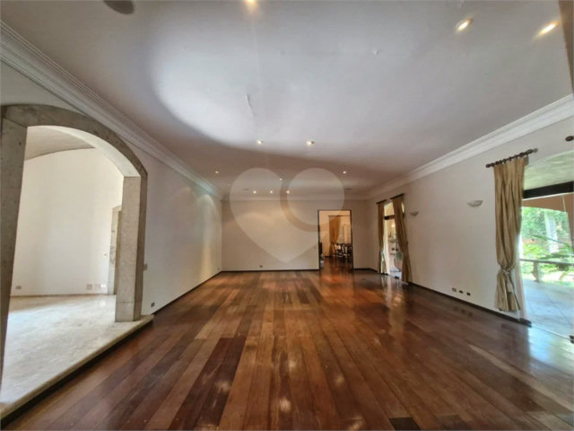 Casa à venda ou para alugar com 4 suítes em Alto da Boa Vista, São Paulo, SP