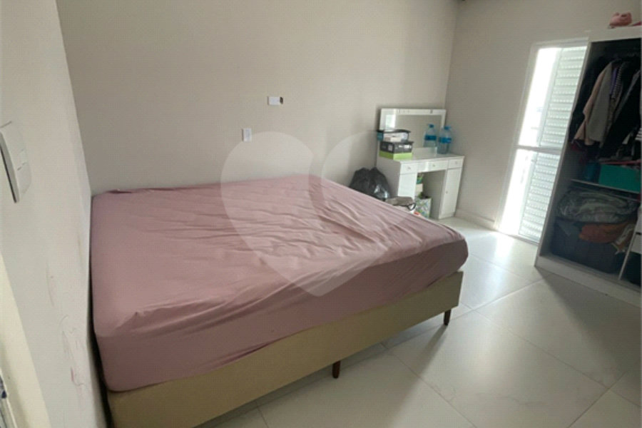 Sobrado à venda com 4 quartos, sendo 1 suíte,  em Vila Guilherme, São Paulo, SP