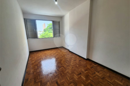 Apartamento no Edifício São Carlos
