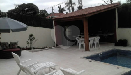 Sobrado à venda com 3 quartos, sendo 1 suíte,  em Fazenda Morumbi, São Paulo, SP