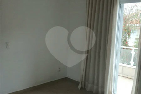 Casa para Locação no Condomínio Recanto dos Paturis em Vinhedo/SP