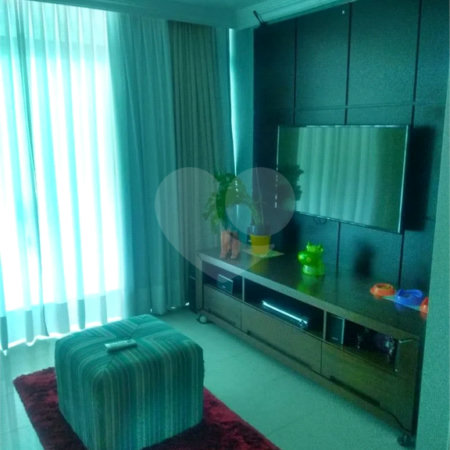 Linda Casa Sobrado a venda no Alto da Mooca com excelente acabamento, semi mobiliada com 2 suítes
