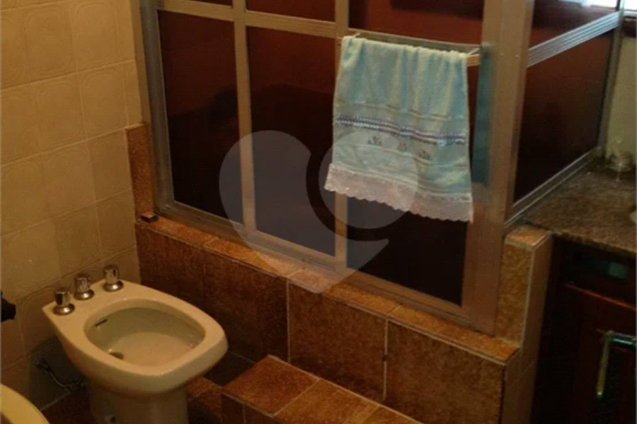 Sobrado à venda na Zona Norte