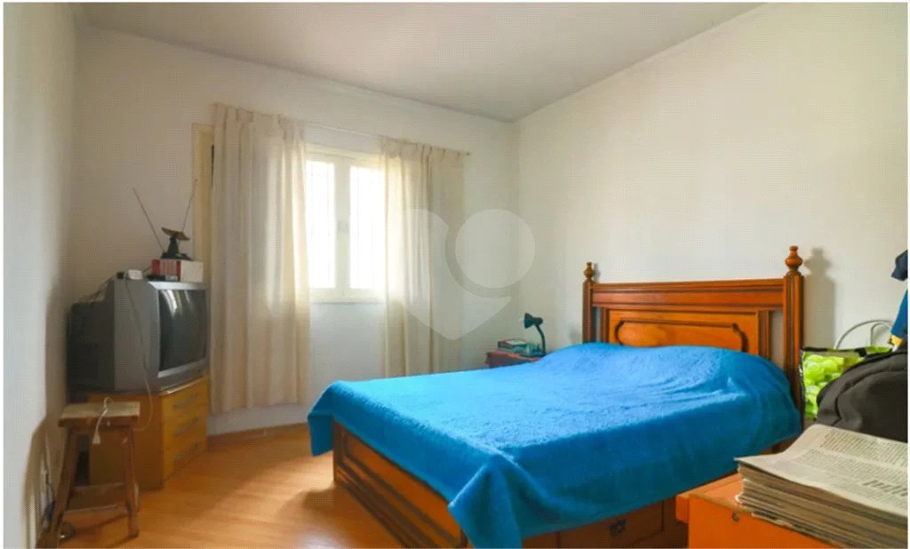 Casa com 210m² , 3 dormitórios , sendo 1 suíte , 2 vagas , à venda no Jabaquara.