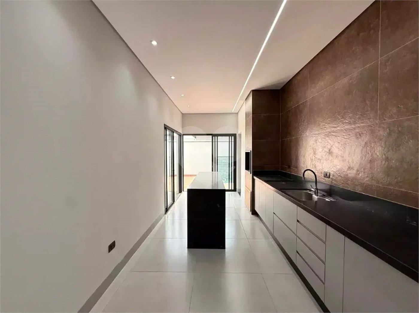Casa térrea nova à venda no Condomínio Residencial Ágape, localizado no bairro Campestre - Piracicaba/SP.