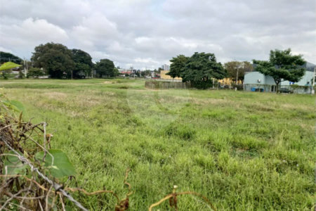 OPORTUNIDADE COMERCIAL NO CENTRO DE ITUPEVA SP