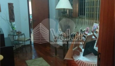 Casa à venda com 3 quartos, sendo 1 suíte, em Jardim Acapulco, São Carlos, SP