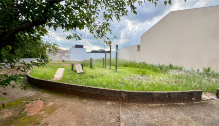 Terreno à venda no condomínio Samambaia, São Carlos - SP