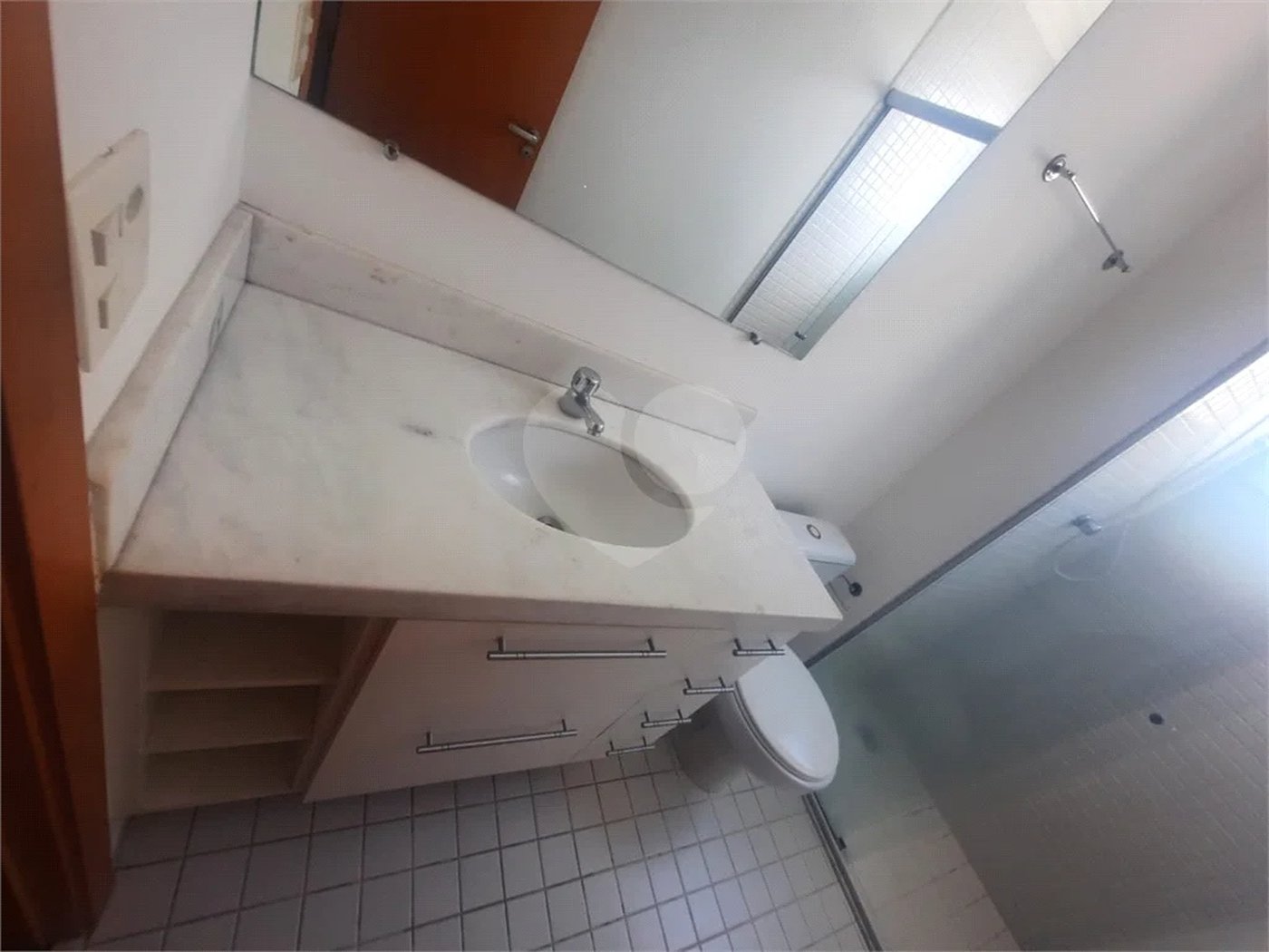 APARTAMENTO RESIDENCIAL em INDAIATUBA - SP, EDIFÍCIO VILLA FELICITÀ -visitas a partir de visitas a partir de 01/12/26 - Excelente apartamento para locação ,- aluguel- R$4.200,00 , condominio, R$ 729,60, incluso taxa de gas, iptu de R$ 169,99 -com box garagem - o iptu do box de 2065 esta quitado