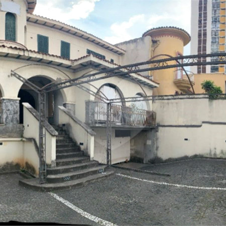 Casarão de 768 m2 para alugar, na Vila Monumento, finalidades comerciais diversas
