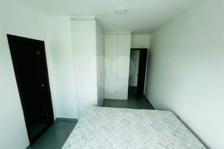 Casa para venda e locação anual com 3 quartos independente em São José em Búzios