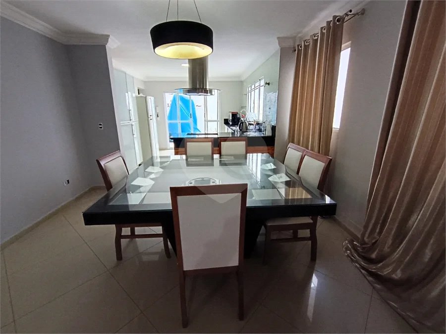 Sobrado de 400m² - Alto Ipiranga. Mogi das Cruzes/SP