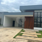 Indaiatuba - Condominio Jardins di Roma - Venda -Locação 0 R$ 10.000,00 mais encargos - condominio - R$ 650,00 - IPTU - R$ 230,00 - Terreno 300ms - construido 170 metros quadrados - Terrea - 3 quartos, uma suíte e uma demi suite , 4 banheiros , piscina - Preparado para água quente até a piscina!!