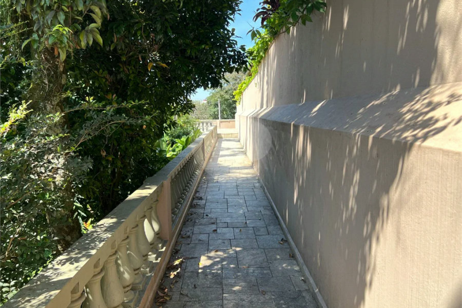 CASA TÉRREA ALTO PADRÃO NO TREMEMBE