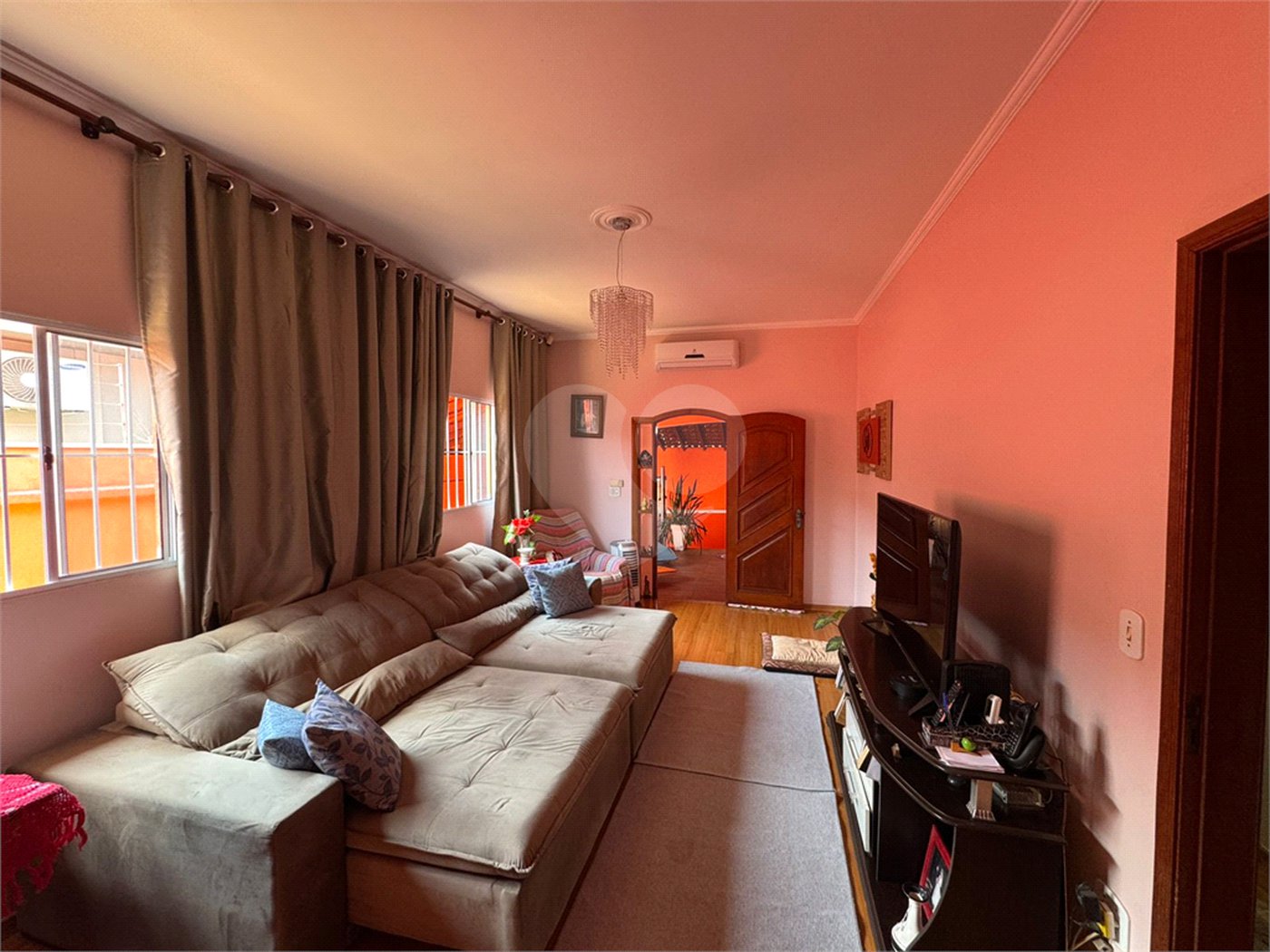 Casa com 03 Dormitórios á venda, em Jardim Alvorada, São Carlos.