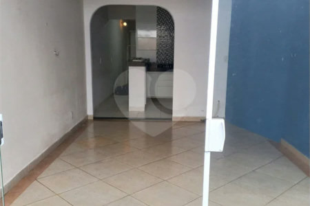 Casa À venda no Moradas II 3 dormitórios
