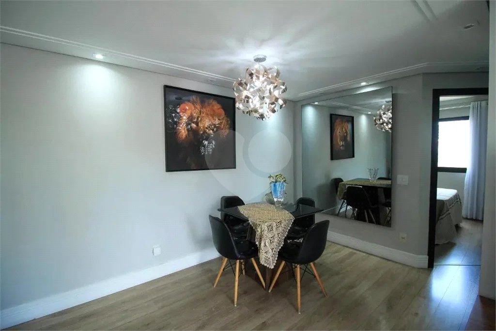 Apartamento com 55 m² à venda na Vila Bertioga.