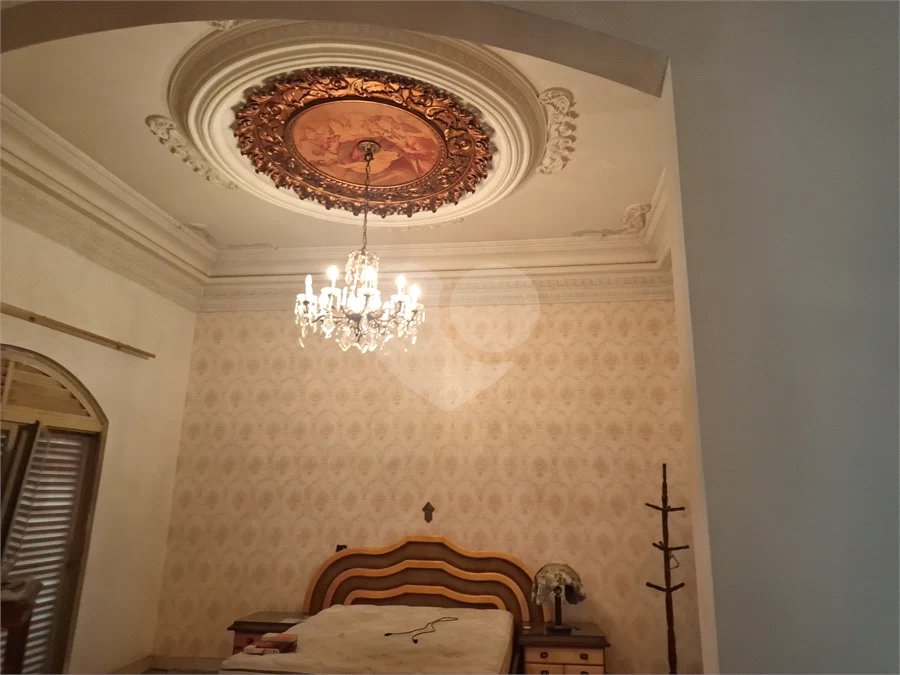 Sobrado à venda com 4 quartos, sendo 2 suítes, em Santana, São Paulo, SP