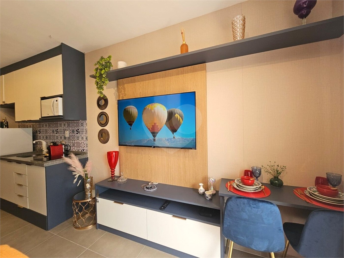 Apartamento Mobiliado a Venda no Campo Belo