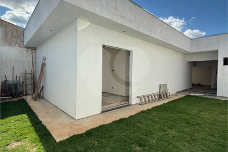 Casa no Embaré 3 quartos 1 suíte