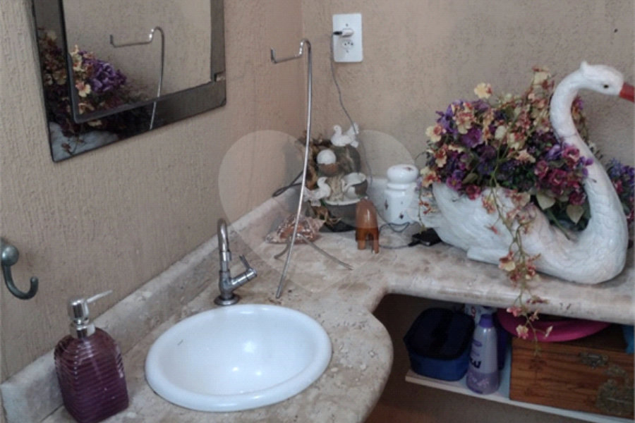 Excelente Sobrado na Cidade Lider - Casa - vendo