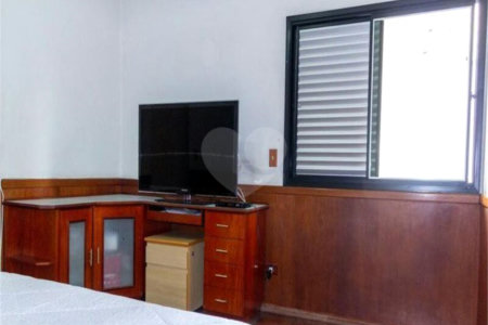 Apartamento com 04 Dorm 04 Suítes 04 Vagas na Saúde para venda ou locação.