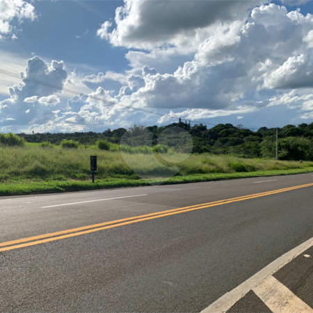 Área de terra no distrito de Água vermelha/SP