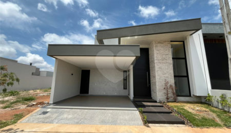 Casa à venda com 3 suítes no condomínio Residencial Villeneuve, São Carlos - SP