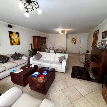 APARTAMENTO BAIRRO PARAÍSO COM 146 M² ÚTEIS - 2 VAGAS.