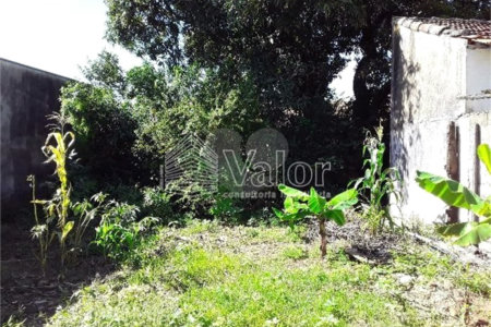 Terreno com 850,00 m²