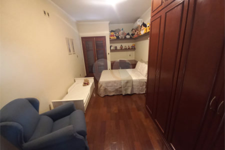 Casa Térrea na XV de Novembro .