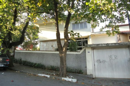 Casa à venda com 4 quartos, sendo 2 suítes, em Jardim Bonfiglioli, São Paulo, SP