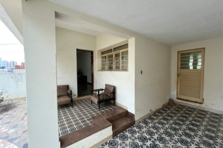 Casa a venda na Cidade Jardim com 3 dormitorios e 1 suite