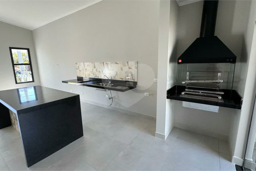 Casa à venda no Condominio Clotilde Brossi no Bairro Água Branca em Piracicaba/SP.
