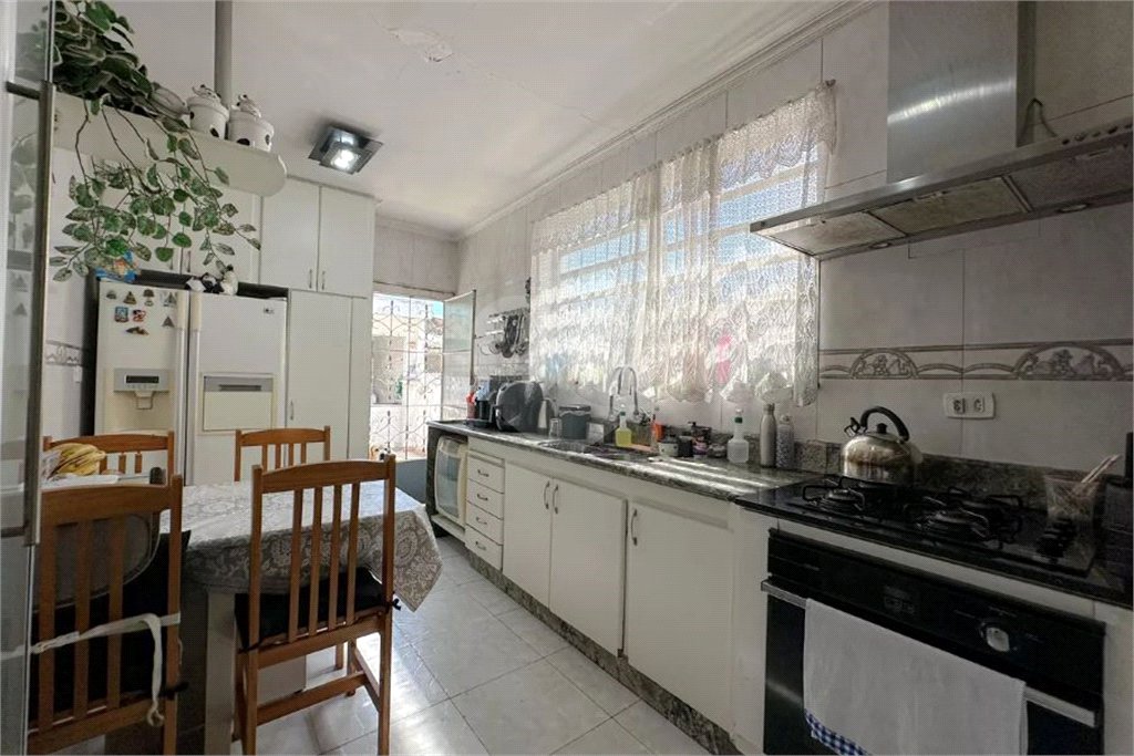Casa à Venda | 112 m² | 3 dormitórios | 1 vaga no Bom Retiro!