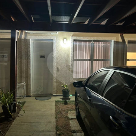 Sobrado à Venda no Condomínio Vila Verde Sabará