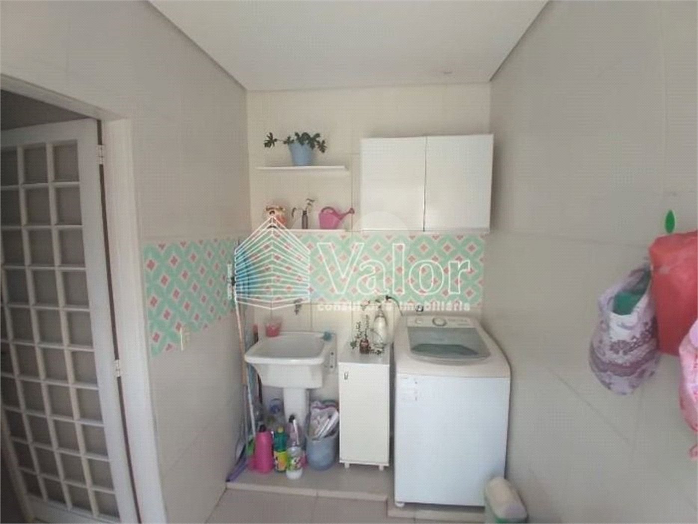 Casa em condomínio fechado