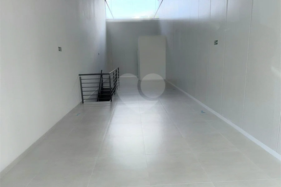 Salão Comercial para Locação – Vila Rezende