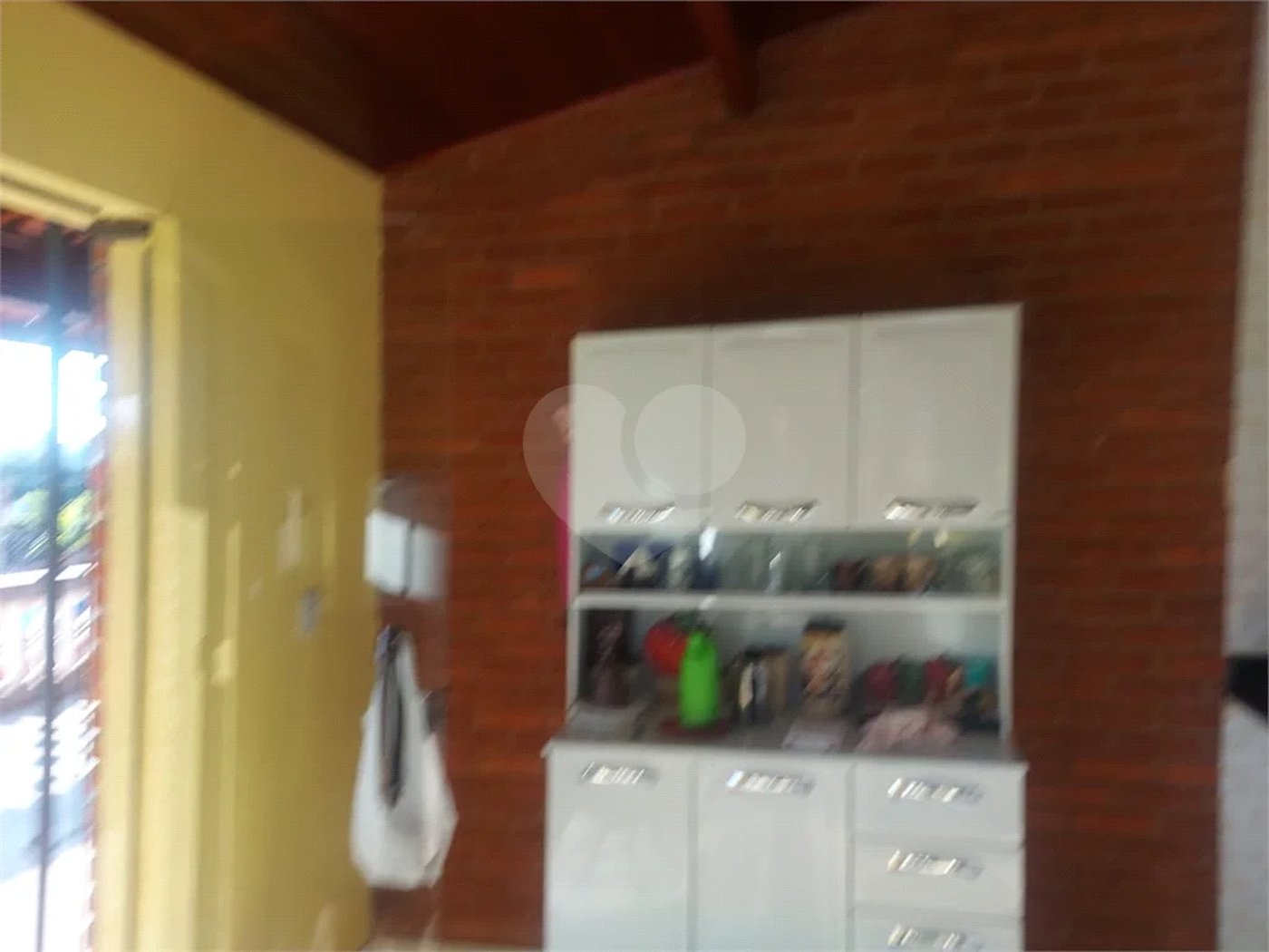 Casa à venda com 3 quartos, sendo 2 suítes,  em Capela, Vinhedo, SP