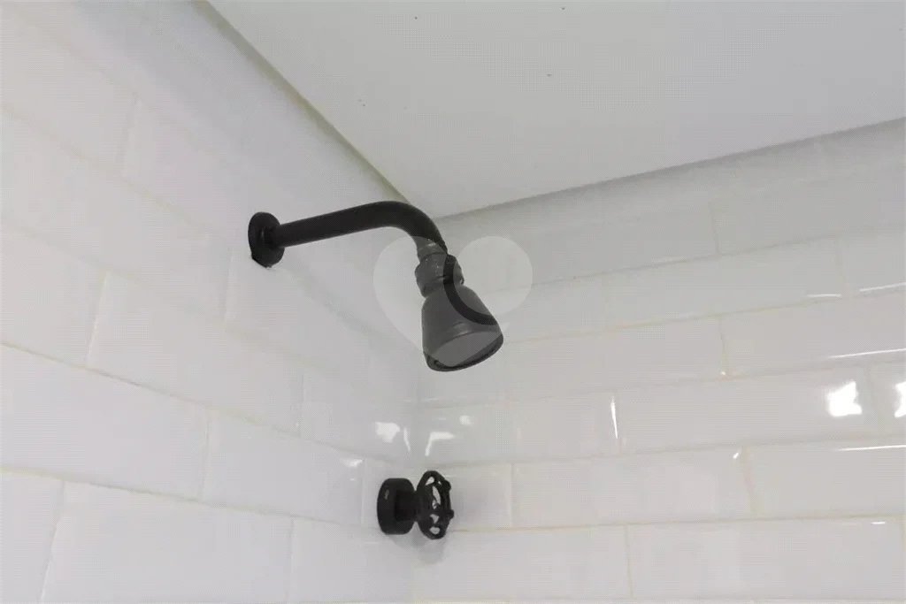 Apartamento à venda na Vila Nova Conceição, mobiliado pronto para morar com varanda e 1 vaga