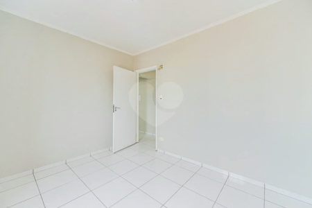 3 Quartos 0 Suites 2 Banheiros 0 Vagas 76 Área Útil 113 Área Total.