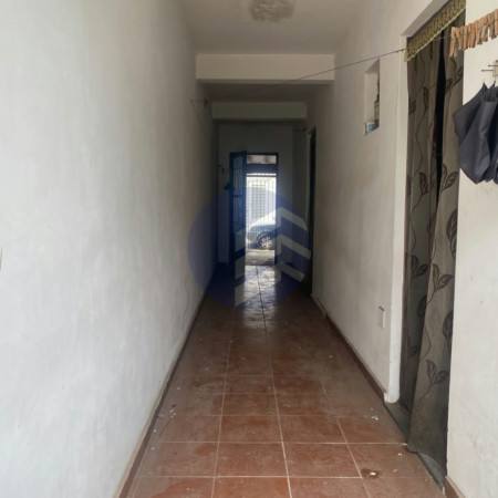 Casa à venda com 2 quartos em Jardim Alvorada, oportunidade para investidor