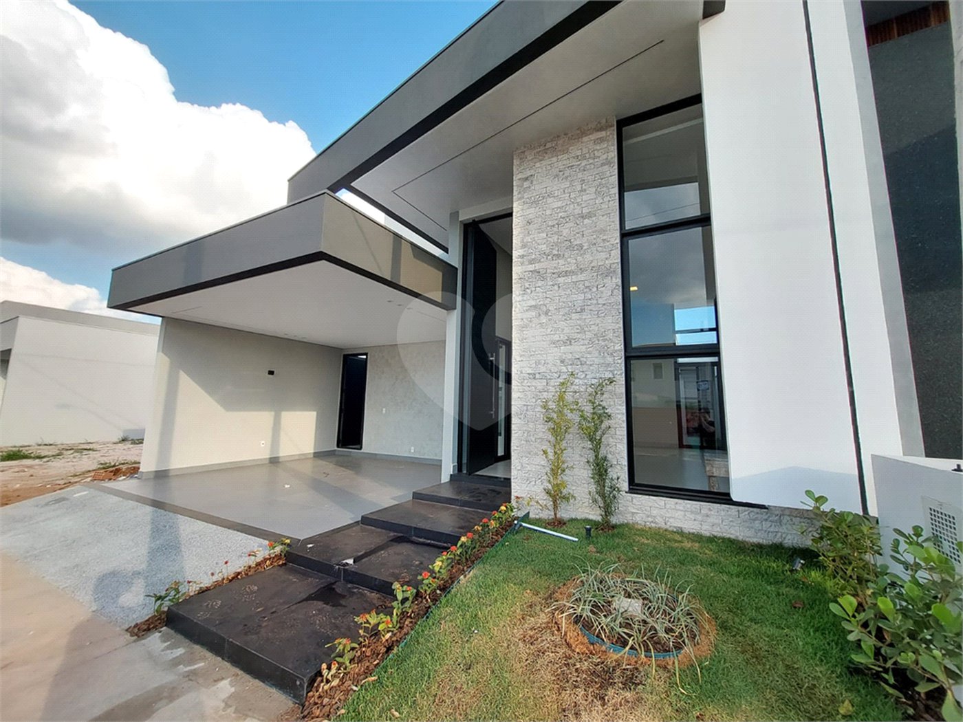 Casa com 3 suítes no Villeneuve