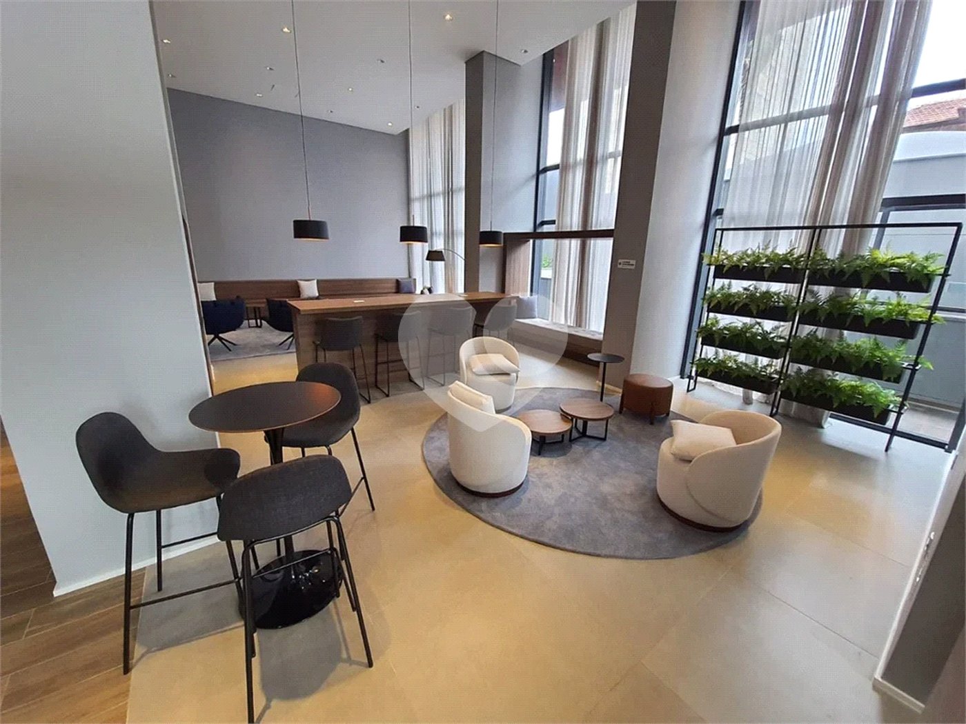 Apartamento a venda na Vila Mariana, 68 m², 2 dormitórios, 1 suíte, 2 vagas e lazer completo
