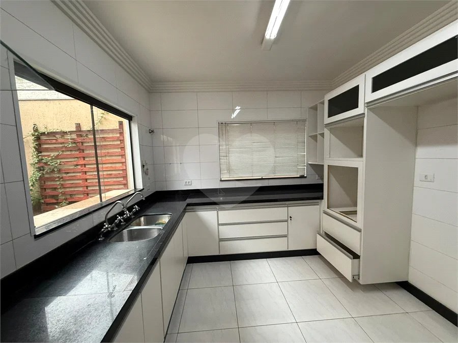 Casa à venda ou para alugar com 3 quartos, sendo 1 suíte, em São Dimas, Piracicaba, SP