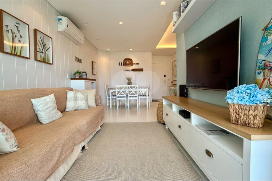 Apartamento à venda com 3 quartos, sendo 1 suíte, em Riviera de São Lourenço, Bertioga, SP